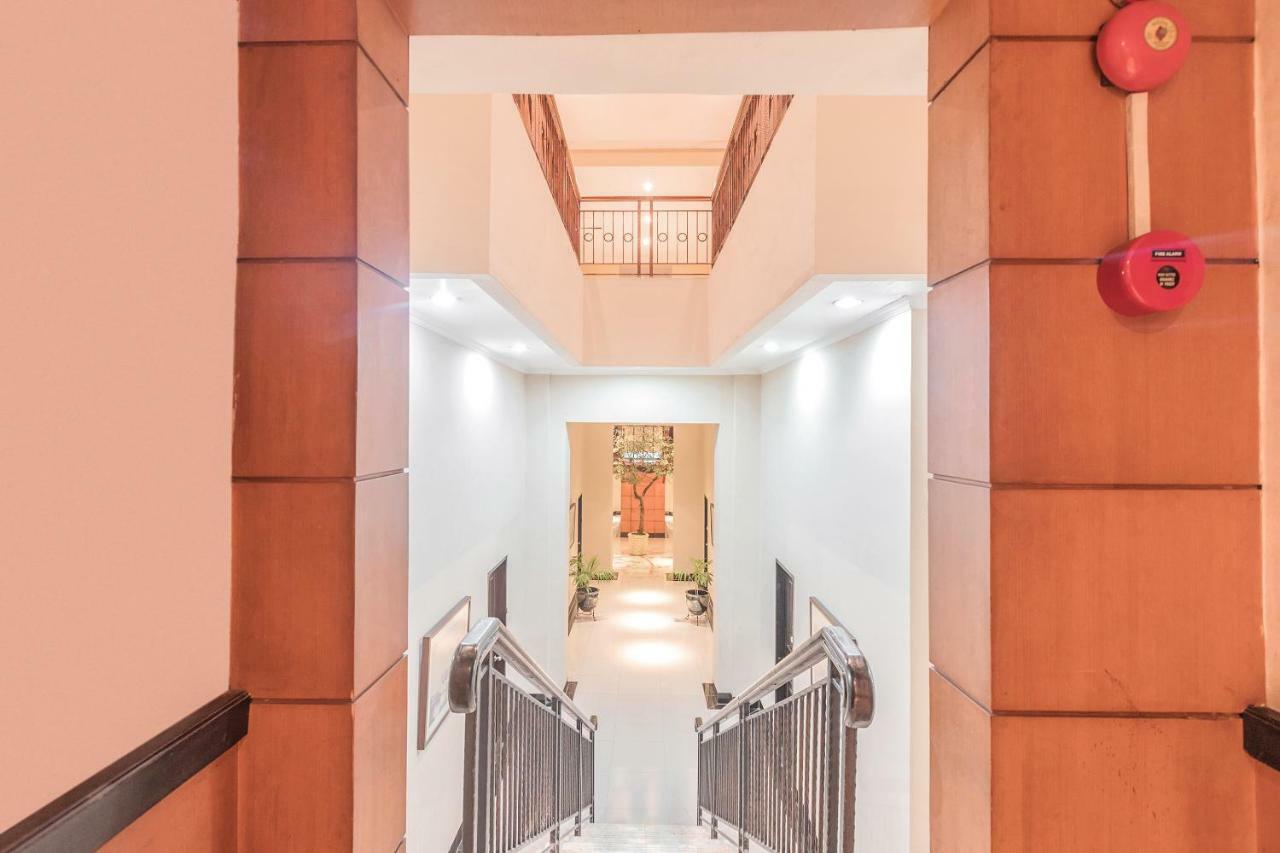 Capital O 534 Sriwijaya Hotel جاكرتا المظهر الخارجي الصورة